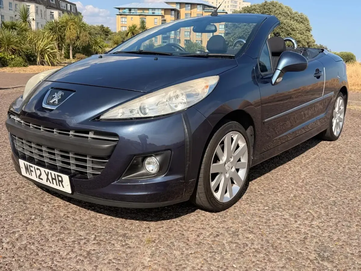Used Peugeot 207 CC Allure 120 HP (88 kW) 2012 Blue Cabriolet