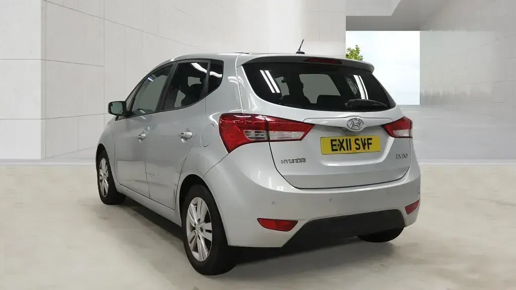 Used Hyundai ix20 Style 2011 Silver Hatchback