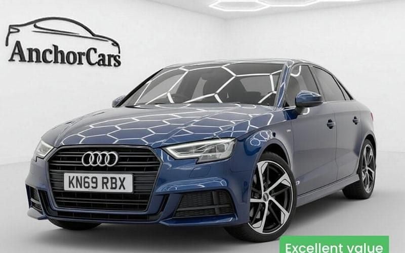 Używany Audi A3 Black Edition 116 KM (85 kW) 2019 Sedan/Limuzyna