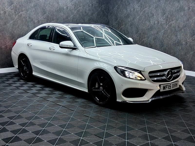 Used Mercedes C250 AMG Line Premium Plus 204 HP (150 kW) 2015 White Sedan