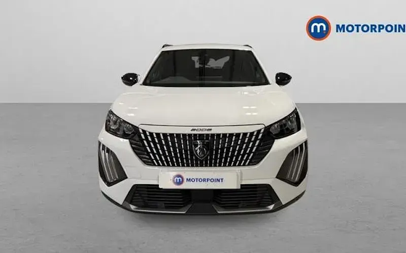 Gebraucht Peugeot 2008 Allure 131 PS (96 kW) 2025 Weiß SUV