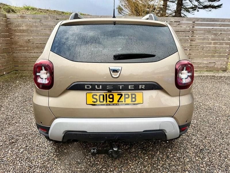 Used Dacia Duster Prestige 115 HP (84 kW) 2019 Beige SUV