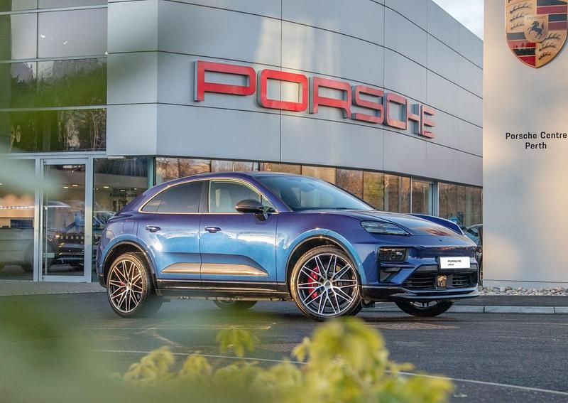 Used Porsche Macan Turbo 469 kW (639 HP) 2025 Blue SUV
