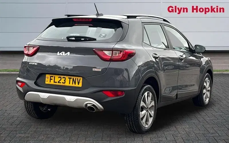 Gebraucht Kia Stonic 101 PS (74 kW) 2024 SUV