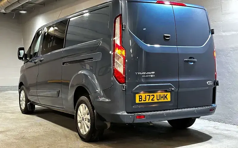Used Ford Transit Custom Limited 170 HP (125 kW) 2022 Blue Van