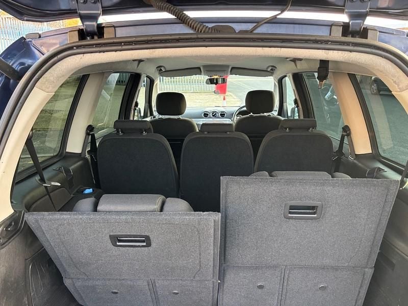 Used Ford Galaxy Zetec 2009 Blue MPV