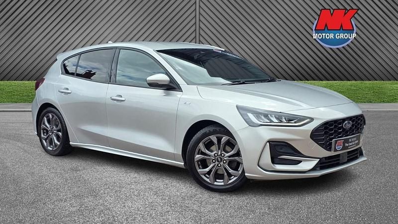 Silver Used 2022 Ford Focus ST-Line Hatchback | £10,299 (Fair price) - Image 1/4