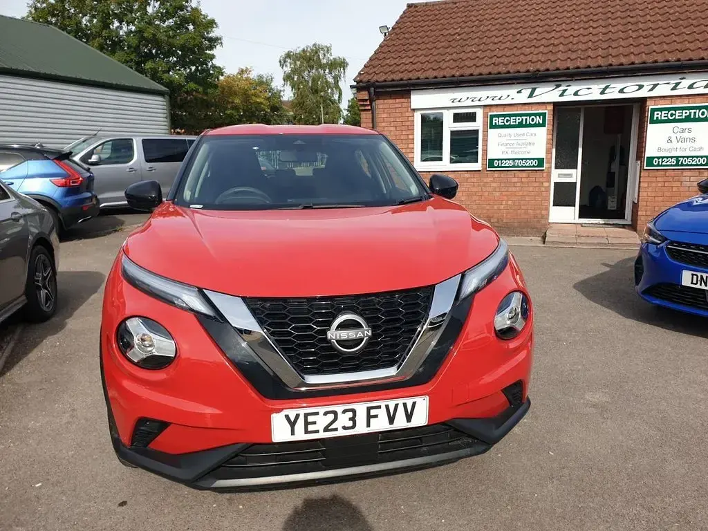 Used Nissan Juke S 114 HP (83 kW) 2023 Red SUV