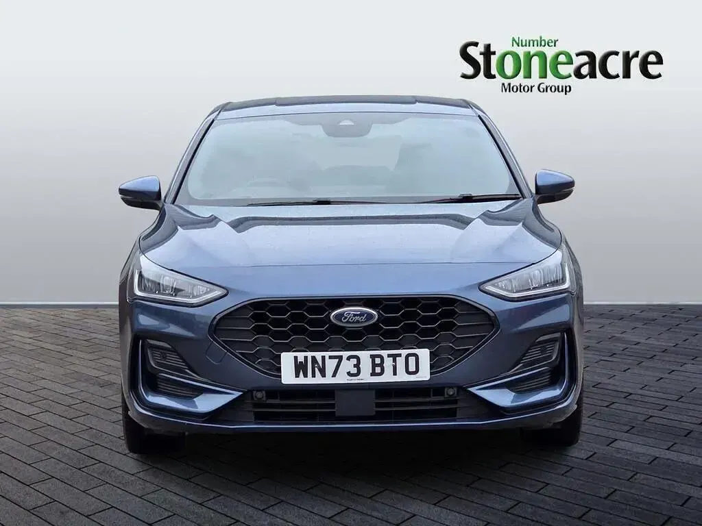 Used Ford Focus ST-Line 125 HP (91 kW) 2023 Blue Hatchback
