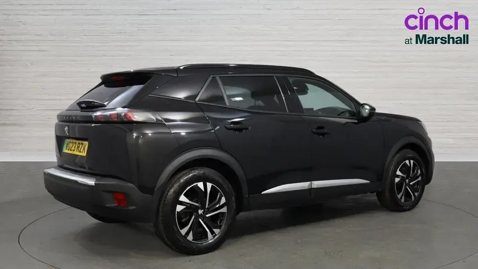 Used Peugeot e-2008 Allure+ 100 kW (136 HP) 2023 Grey SUV