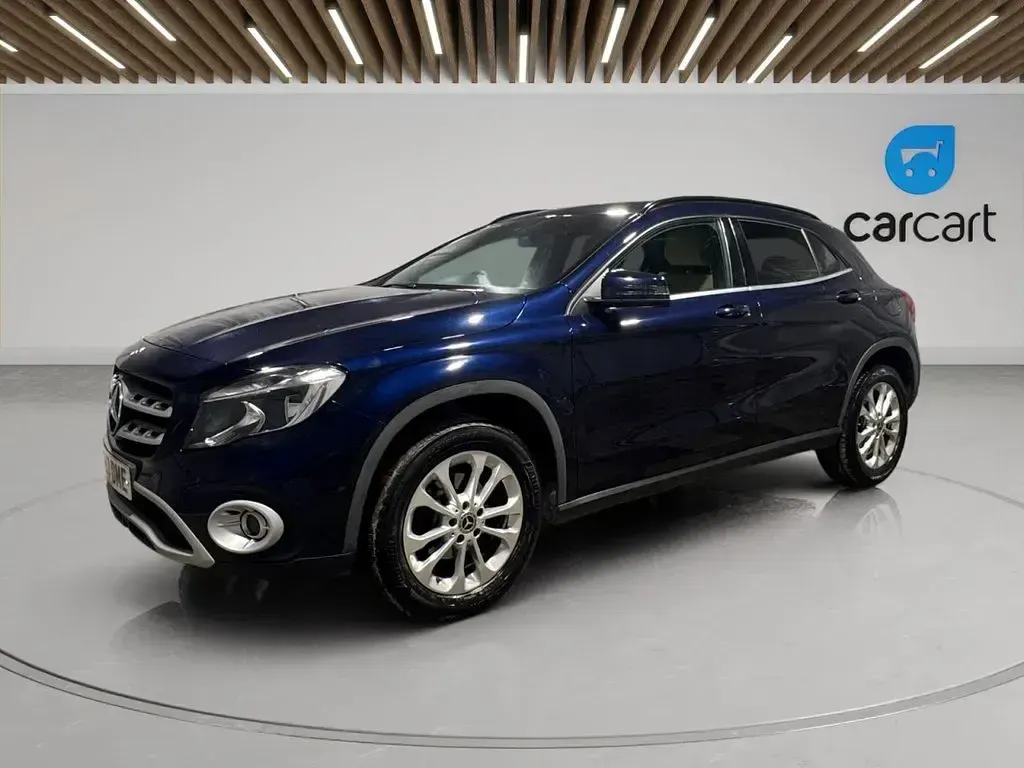 Used Mercedes GLA200 SE 136 HP (100 kW) 2017 Blue SUV