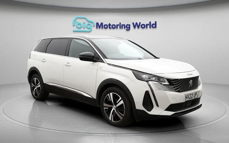 Used Peugeot 5008 GT 181 HP (133 kW) 2022 White SUV