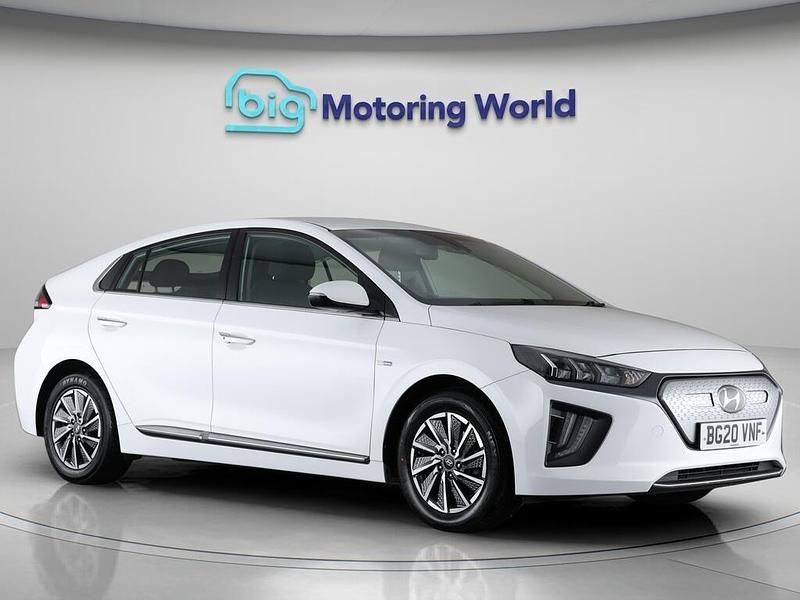 White Used 2020 Hyundai Ioniq Premium Sedan | £7,700 (Fair price) - Image 1/4
