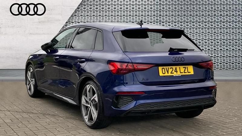 Used Audi A3 Black Edition 150 HP (110 kW) 2024 Blue Hatchback
