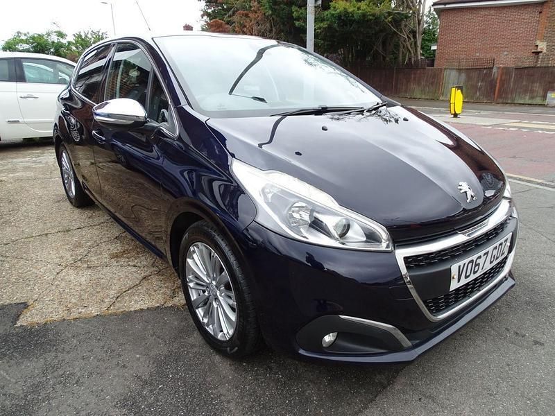 Blue Used 2017 Peugeot 208 Allure Hatchback | £3,990 (Fair price) - Image 1/4
