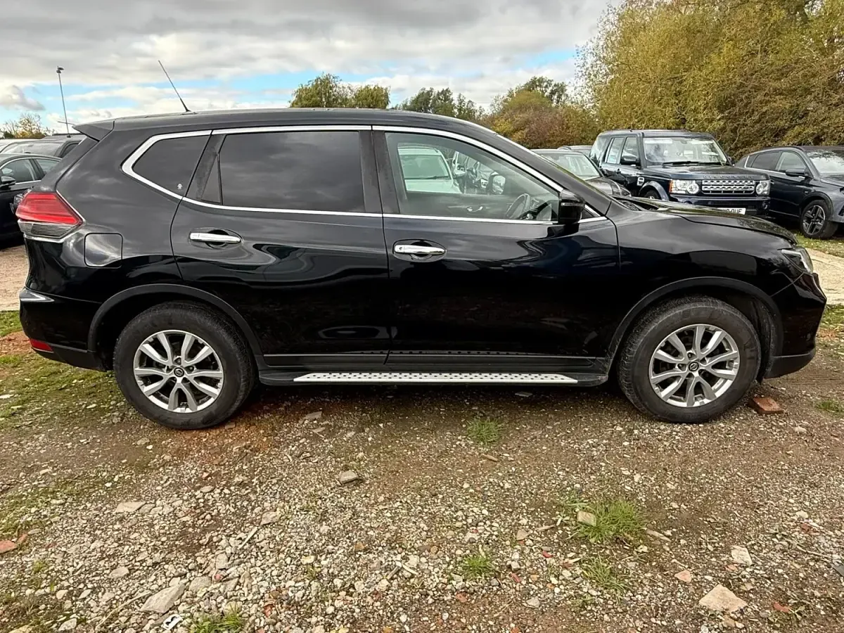 Used Nissan X-Trail Acenta 130 HP (95 kW) 2018 Black SUV