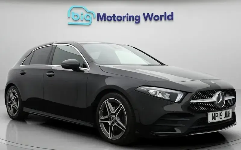 Gebraucht Mercedes A200 Executive 163 PS (119 kW) 2022 Kleinwagen