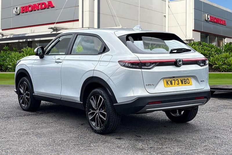 Second-hand Honda HR-V Elegance 2023 Alb SUV