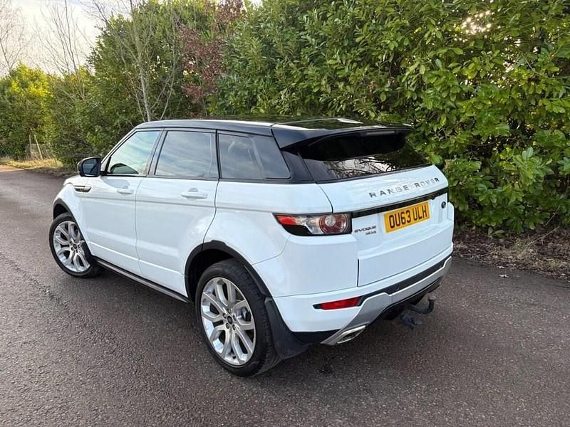 Used Land Rover Range Rover evoque Dynamic 190 HP (139 kW) 2013 White SUV