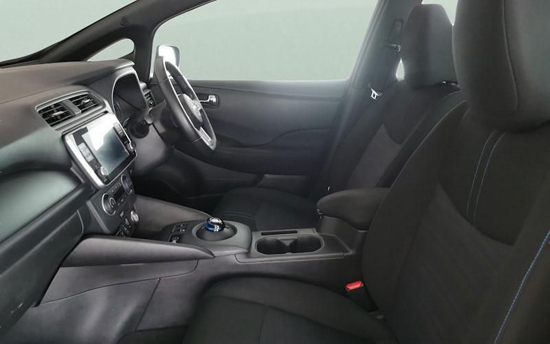 Used Nissan Leaf Acenta 110 kW (150 HP) 2025 Hatchback