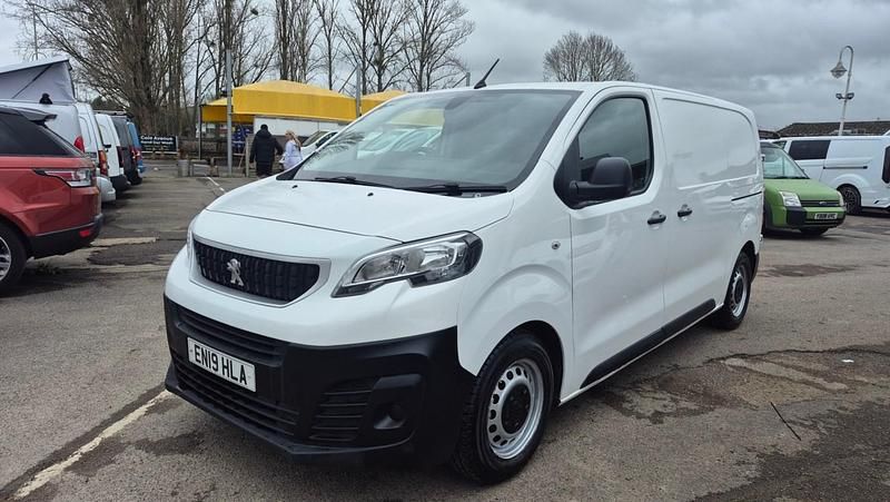 Used Peugeot Expert 2019 White Van