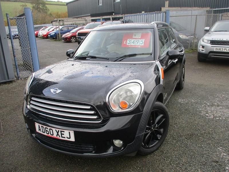 Black Used 2011 Mini Cooper D Countryman SUV | £3,495 (Fair price) - Image 1/4