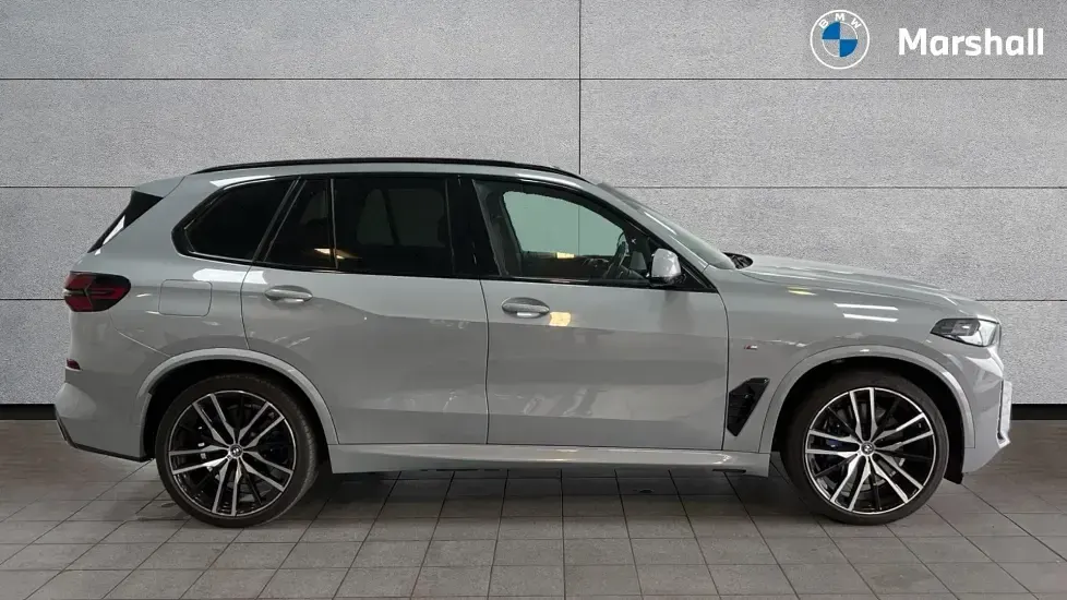 Used BMW X5 M Sport 489 HP (359 kW) 2023 Brooklyn grey metallic SUV