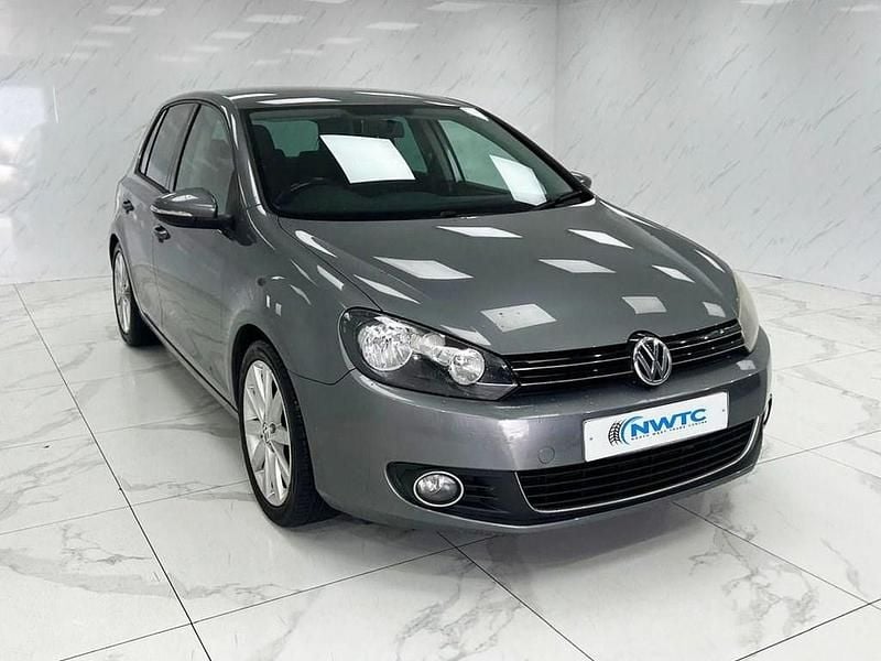 Usado VW Golf VI GT 140 HP (102 kW) 2011 Cinzento Citadino