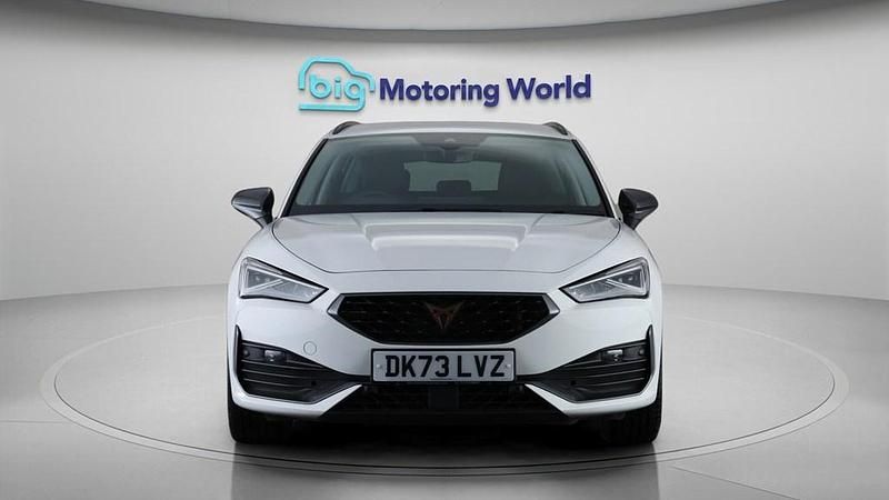 Used Cupra Leon 150 HP (110 kW) 2024 White Estate