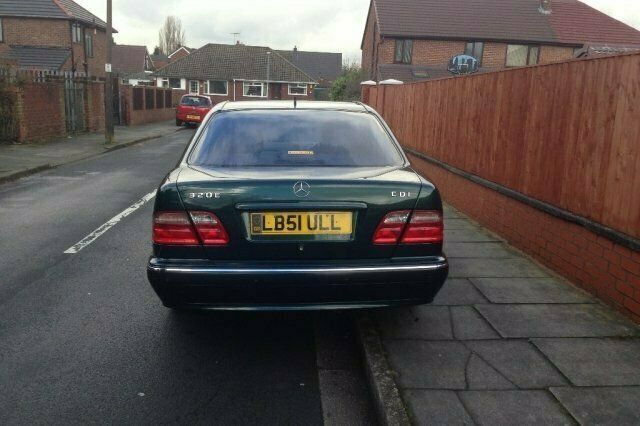 Used Mercedes E320 Elegance 2001 Sedan