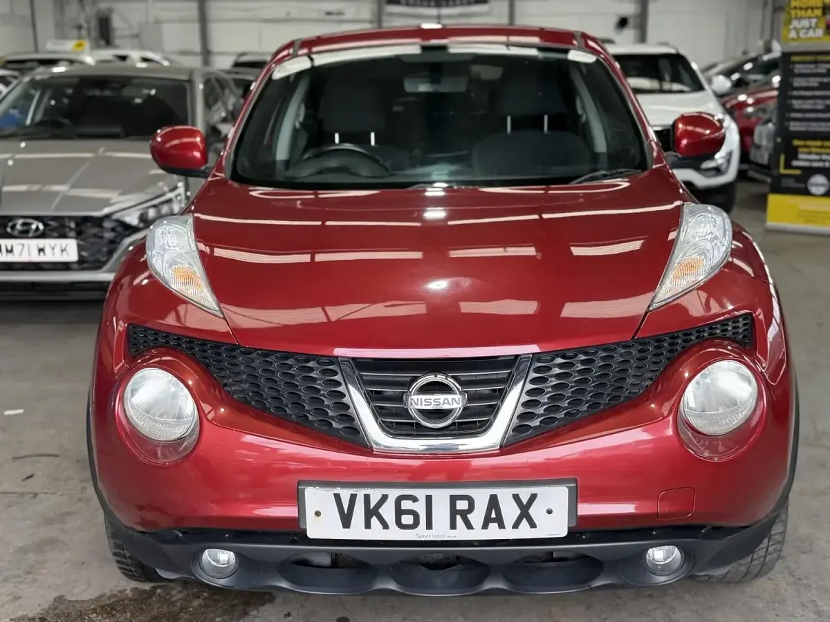 Used Nissan Juke Acenta 115 HP (84 kW) 2011 Red SUV