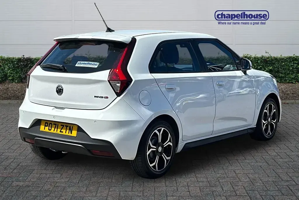 Used MG MG3 Exclusive 2021 White Hatchback