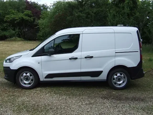 Used Ford Transit 100 HP (73 kW) 2019 White Van