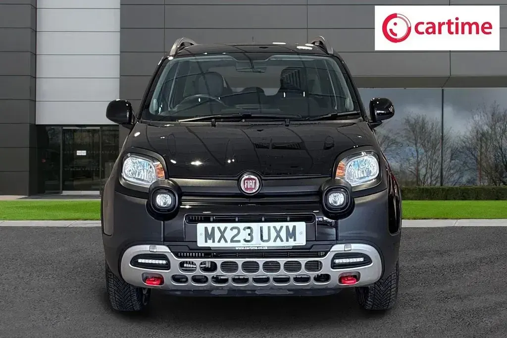 Used Fiat Panda Cross Cross 85 HP (62 kW) 2023 Black Hatchback