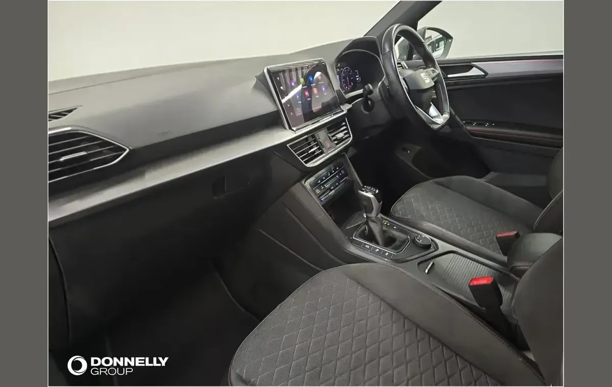 Used Seat Tarraco FR 150 HP (110 kW) 2024 Grey SUV