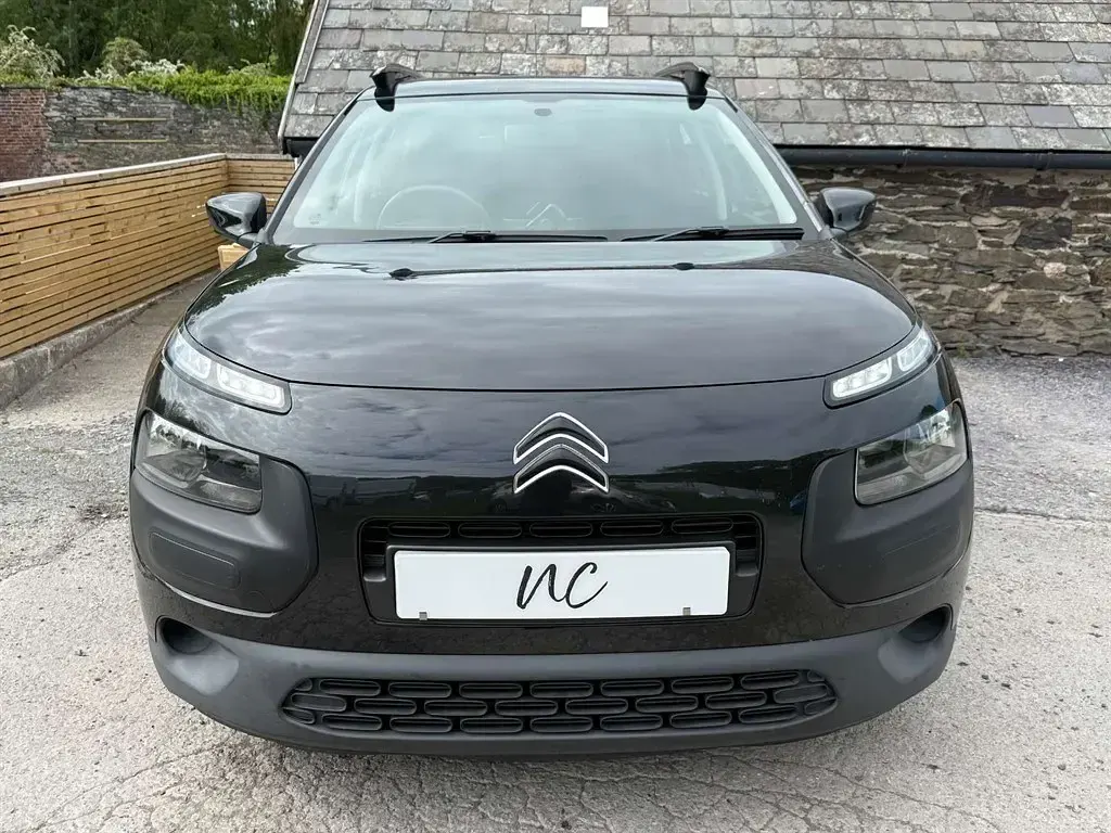 Used Citroën C4 Feel 2015 Black SUV