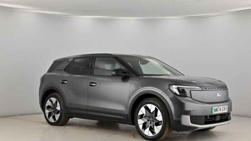 Grey Used 2024 Ford Explorer Premium SUV | £33,995 (Good price) - Image 1/4