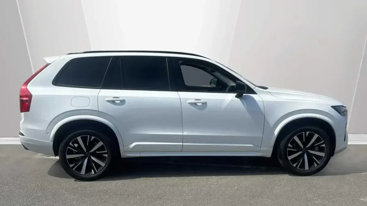 Used Volvo XC90 Plus 455 HP (334 kW) 2025 White SUV