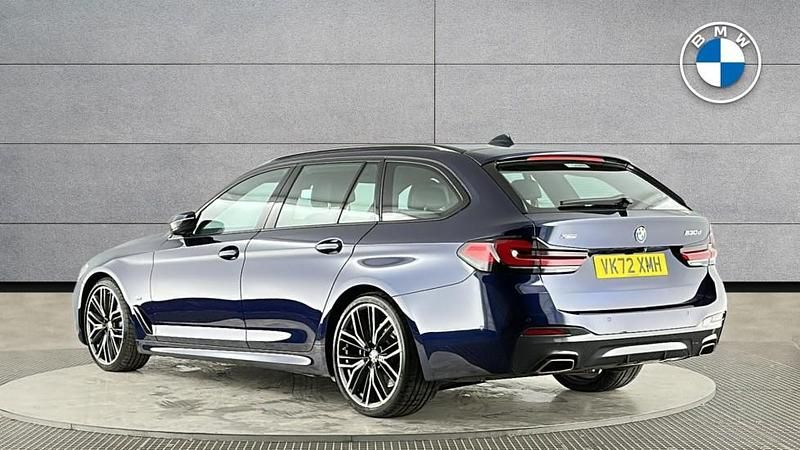 Used BMW 530 M Sport 282 HP (207 kW) 2022 Blue Estate