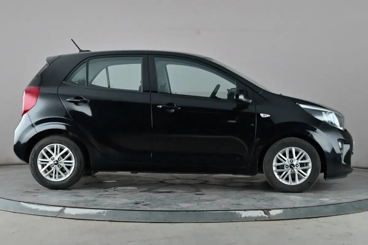 Used Kia Picanto 66 HP (48 kW) 2023 Black Hatchback