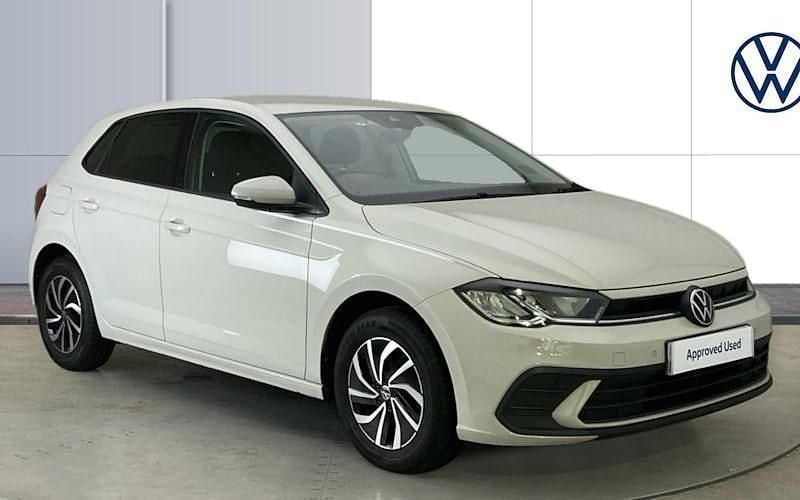 Used 2026 VW Polo Life Hatchback | £16,218 (Good price) - Image 1/4