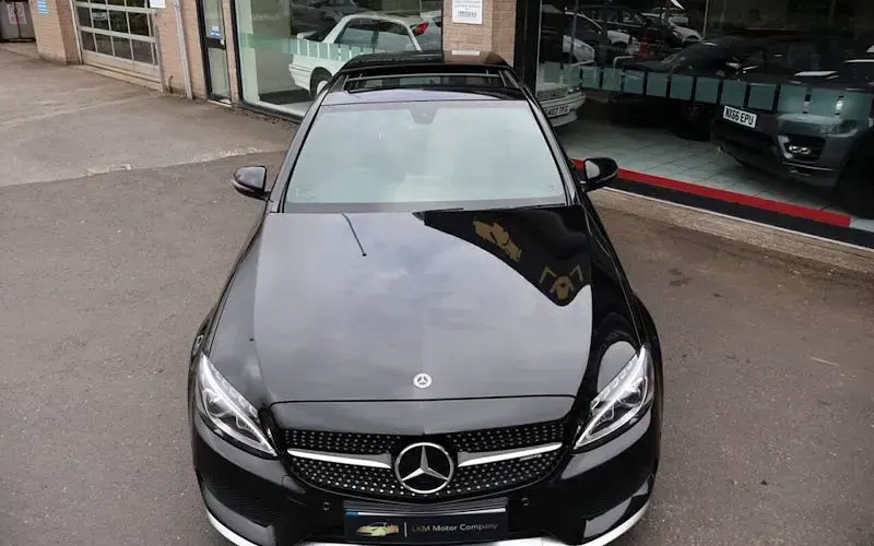 Second-hand Mercedes C43 AMG Premium 367 CP (269 kW) 2018 Negru Berlinǎ