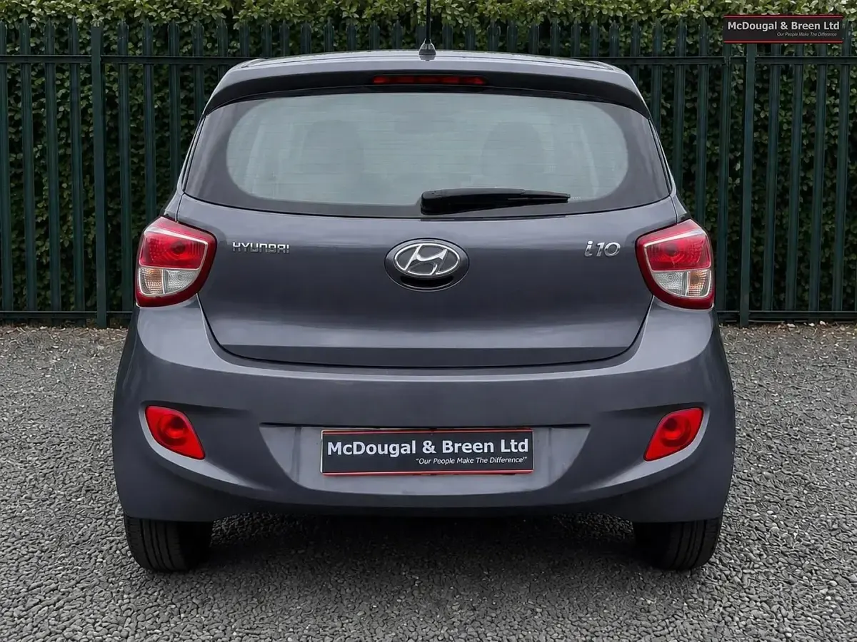 Used Hyundai i10 SE 87 HP (63 kW) 2016 Grey Hatchback