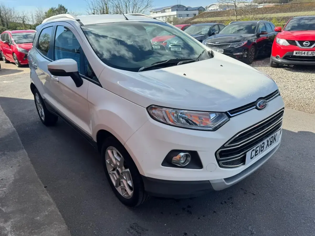 Usado Ford Ecosport Titanium 95 HP (69 kW) 2018 Branco SUV