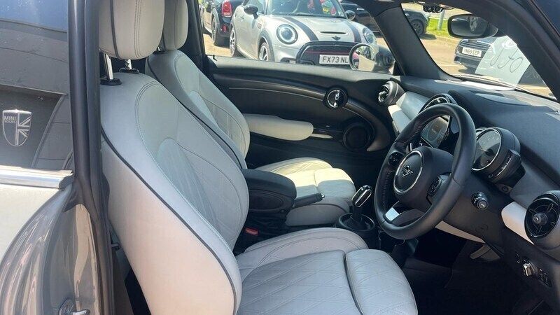 Used Mini Cooper Exclusive 136 HP (100 kW) 2022 Grey Hatchback