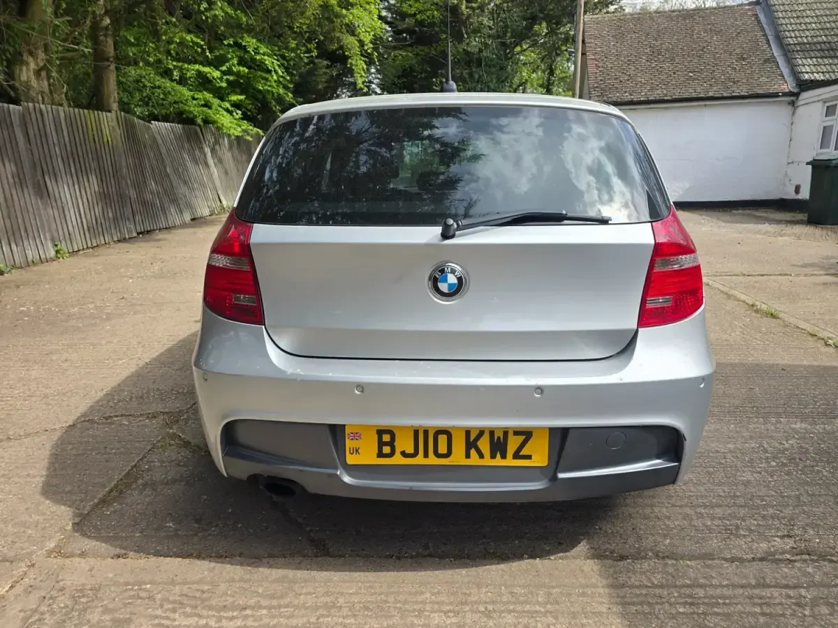 Używany BMW 116 M Sport 2010 Srebrny Hatchback
