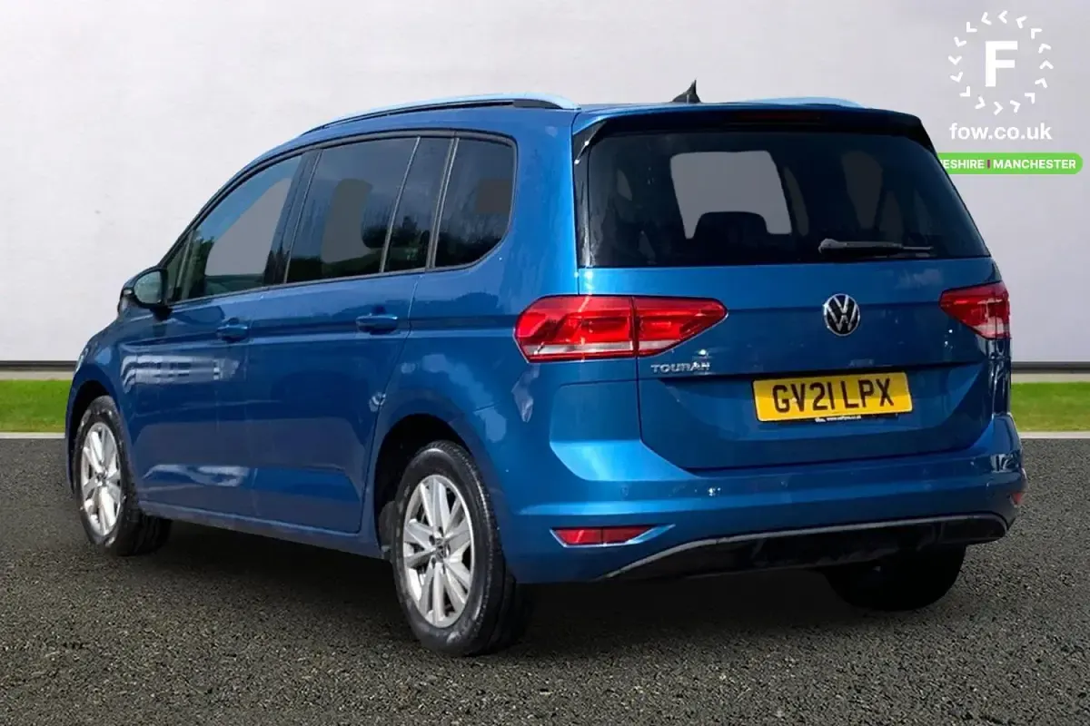 Used VW Touran Family 150 HP (110 kW) 2021 Blue MPV