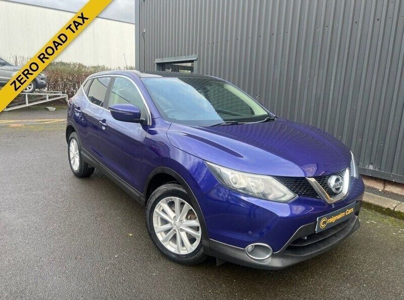 Blue Used 2015 Nissan Qashqai Acenta+ SUV | £6,495 (Fair price) - Image 1/4