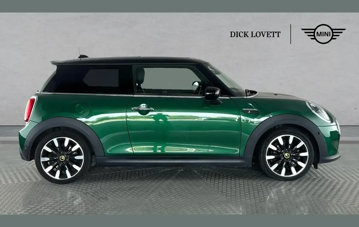 Used Mini Cooper S Level 3 135 kW (184 HP) 2022 Green Hatchback