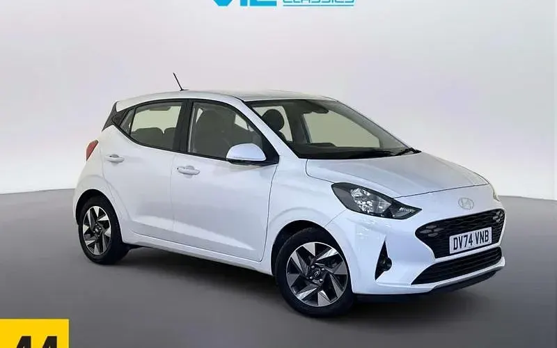 Used Hyundai i10 Advanced 63 HP (46 kW) 2024 Hatchback